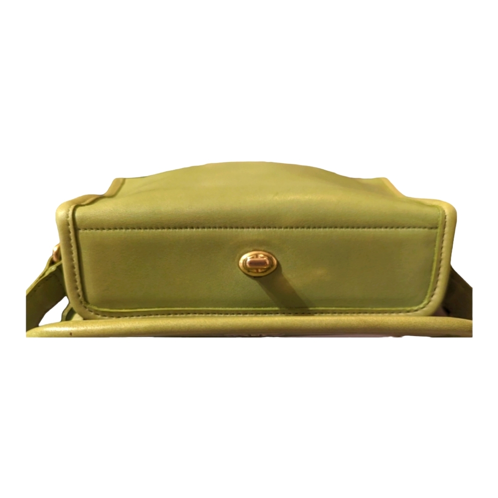NWOT Vintage Coach Kiwi Green Top Handle  “Geometric Bag” Turn-lock Closu… - Picture 11 of 12